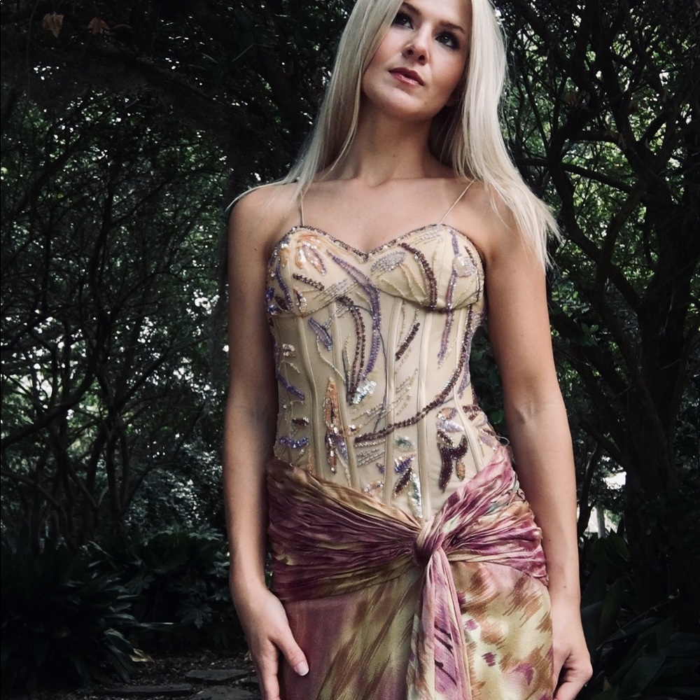 HOST PICK ❤️”Cassandra Stone”Multicolored Gown
